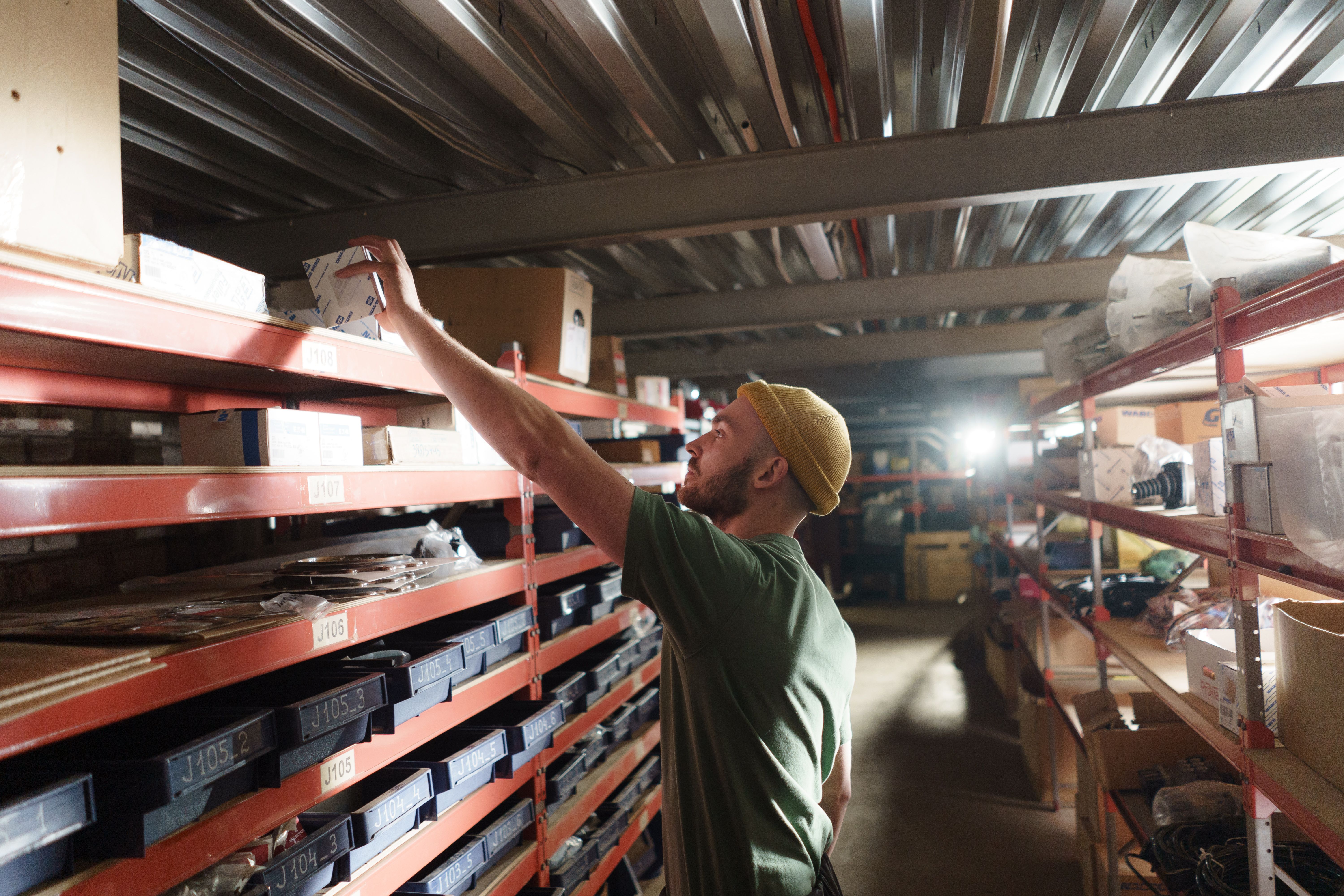 Spare Parts Inventory Management: Reducing Stockouts Without Overstocking
